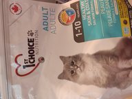 Пользовательская фотография №1 к отзыву на 1st Choice Healthy Skin & Coat Сухой корм для взрослых кошек с чувствительной кожей и шерстью (с лососем)